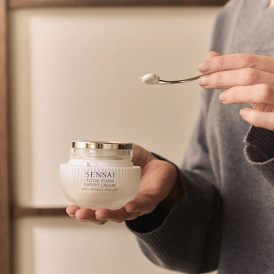 Sensai Total Form Rich Cremă de Față pentru Hidratare, Anti-îmbătrânire și Tonifiere 50ml
