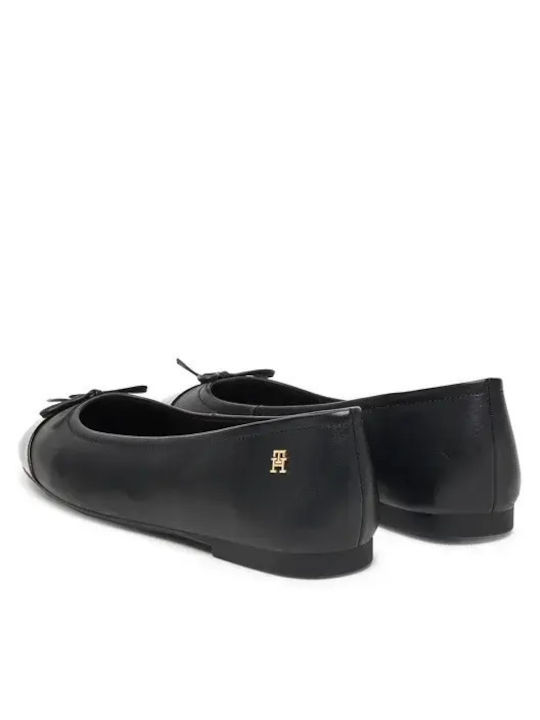Patent Leather Pointy Ballerinas Black