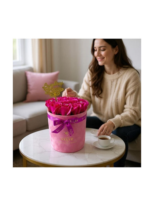 Aranjament Floral Crystal Beauty 15 Trandafiri Săpun Handmade Cristale În Cutie Roz Catifea Topper Fuchsia „La Mulți Ani Maria!”