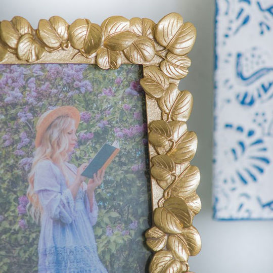 Artekko Plastic Photo Frame With Gold Frame