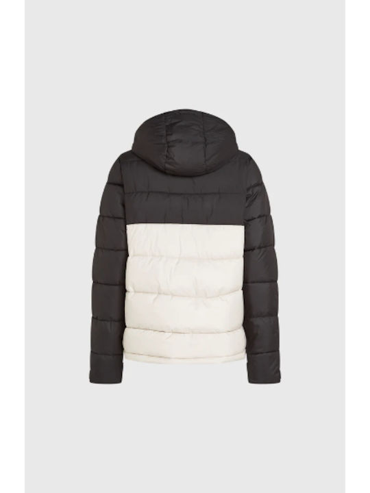 Women's Puffer Jacket for Winter Atmosphere