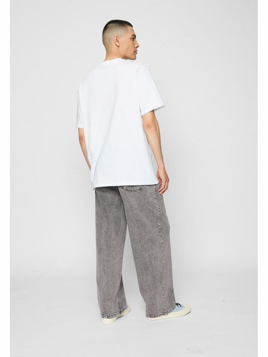 T-shirt White