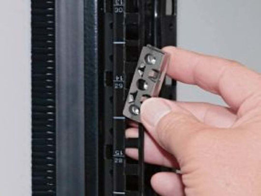 Rittal Netzwerkschrank-Zubehör 19" Befestigung 1HE Kontakt 24 Stück