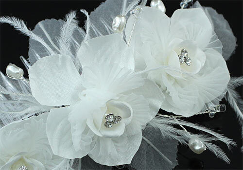 Beautiful Handmade Bridal Organza Flower Comb Crystals Faux Pearls Gilly