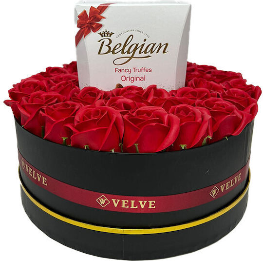 Aranjament Floral În Cutie Rotundă Trandafiri Săpun Trufe Belgiene Flori Uscate Parfumate Roșii Aranjament Floral În Cutie Rotundă Trandafiri Săpun Trufe Belgiene Flori Uscate Parfumate Roșii