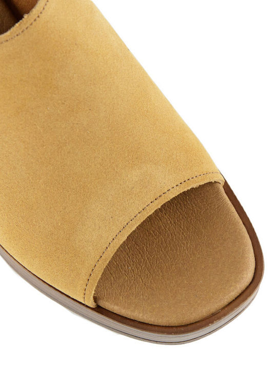 Leather Mules with Chunky Heel in Brown Color