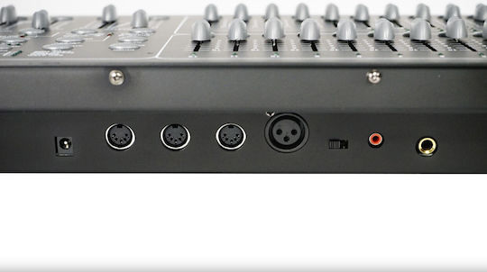 Dmx-512 Lighting Console with 24 Control Channels / 12 XLR Inputs