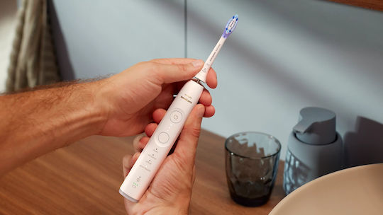 Philips Sonicare Protectiveclean Ηλεκτρική Οδοντόβουρτσα με Αισθητήρα Πίεσης και Θήκη Ταξιδίου Λευκή