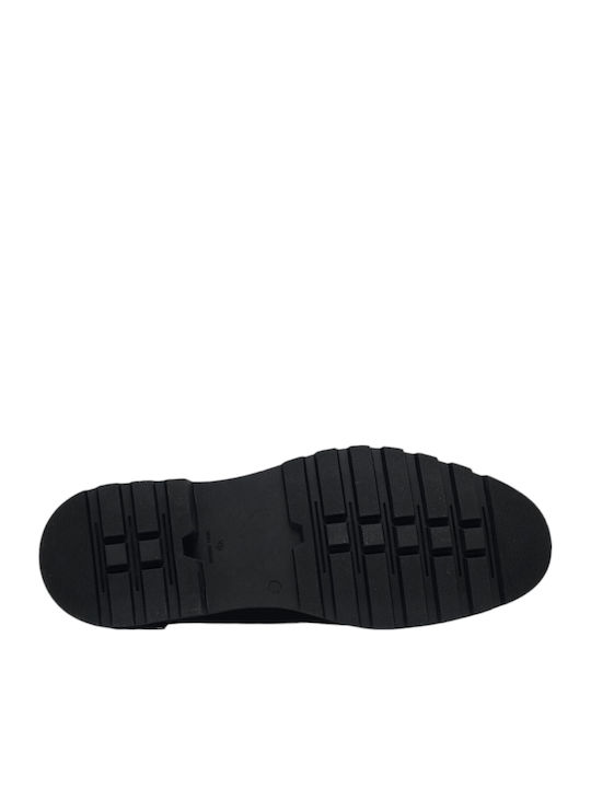 Leather Chukka Boots Black