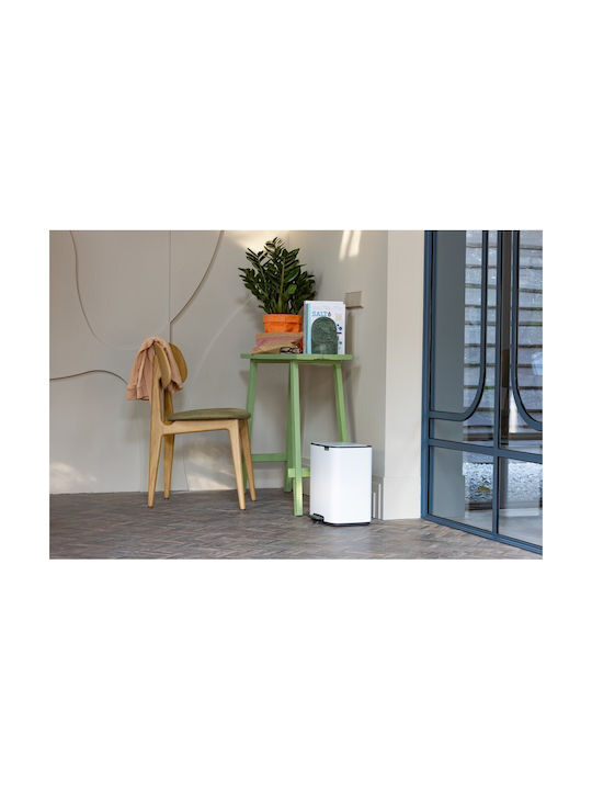 Brabantia Plastic Waste Bin with Pedal White 12L