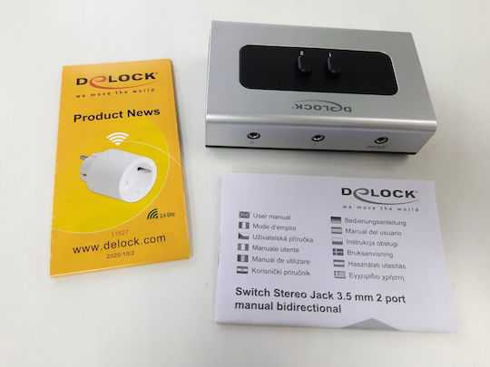 DeLock Switch Stereo Jack 3.5 mm 2 port
