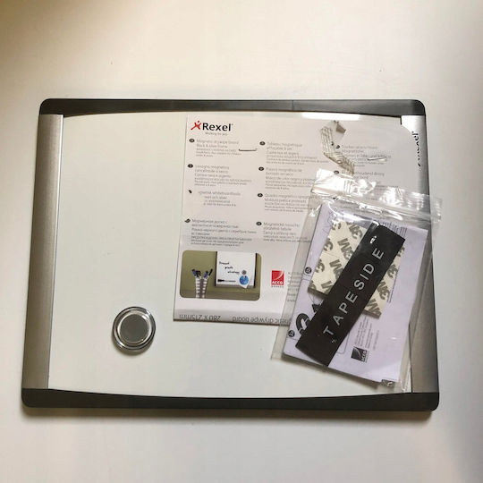 Nobo Magnetic Hanging Dry Erase Board 21.5x28cm