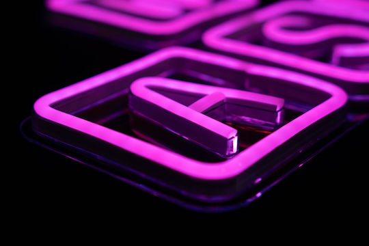 Preyon Neon Φωτιστικό LED
