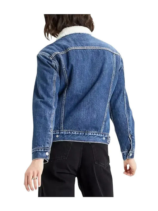 Levi's