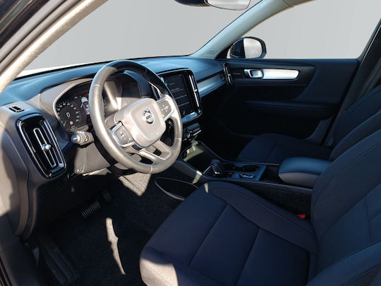 Volvo XC40 T5 Twin Engine DCT Momentum PHEV (Plug In) '20