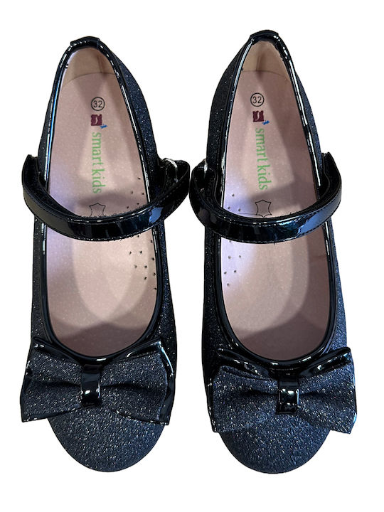 Kids Anatomic Ballerinas with Hoop & Loop Closure Black