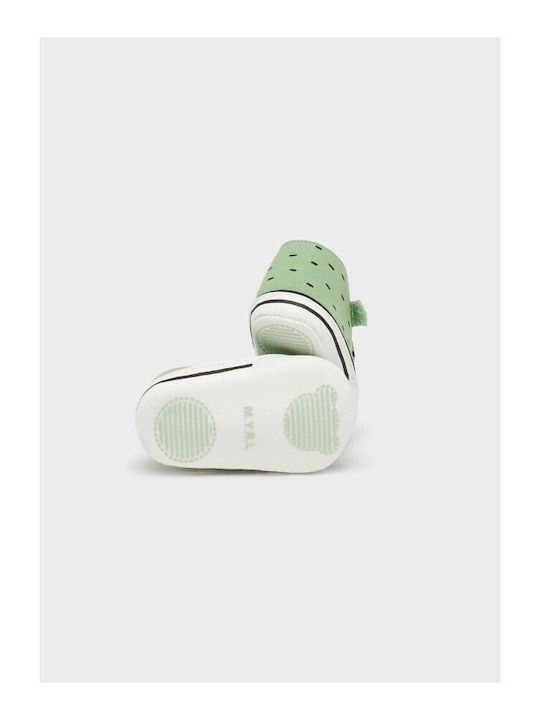 Mayoral Βρεφικά Sneakers Αγκαλιάς Πράσινα