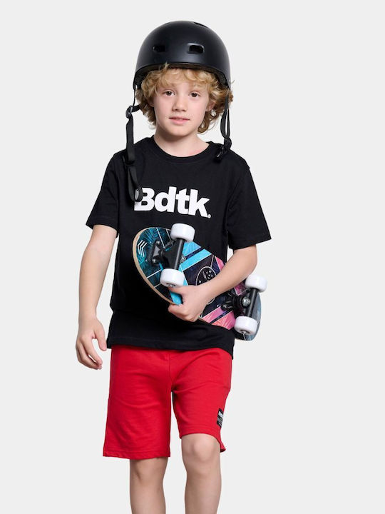 Kids' Athletic Shorts/Bermudas Red