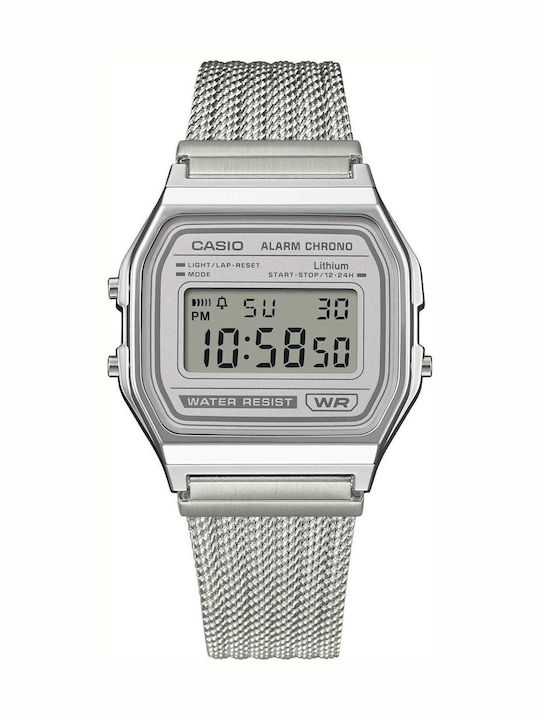 Casio Digital Men's Watch Chronograph Battery with Silver Metal Bracelet