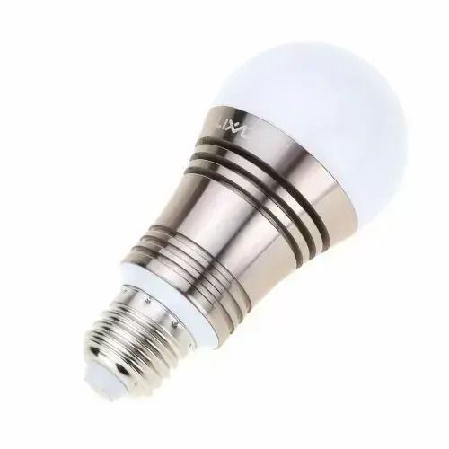 Smart Смарт крушка LED 7.5W за фасунга E27 RGBW 640лм Димируем