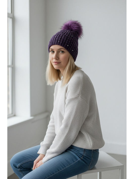 Pom Pom Beanie Beanie Knitted in Purple color