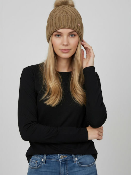 Pom Pom Beanie Beanie Knitted in Brown color
