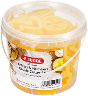 Set 36 Cookie Cutters Judge Kitchen Plastic Polypropylene 13.2x11 Cm Yellow