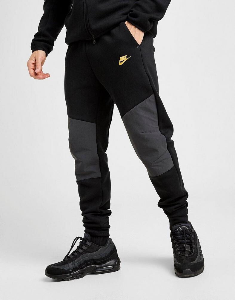 nike tech fleece shoes