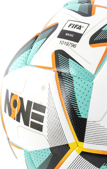 Nine Fußball
