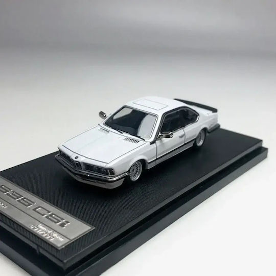 Macheta Auto BMW E24 635 Csi Alb Maßstab 1:64 Street Weapon