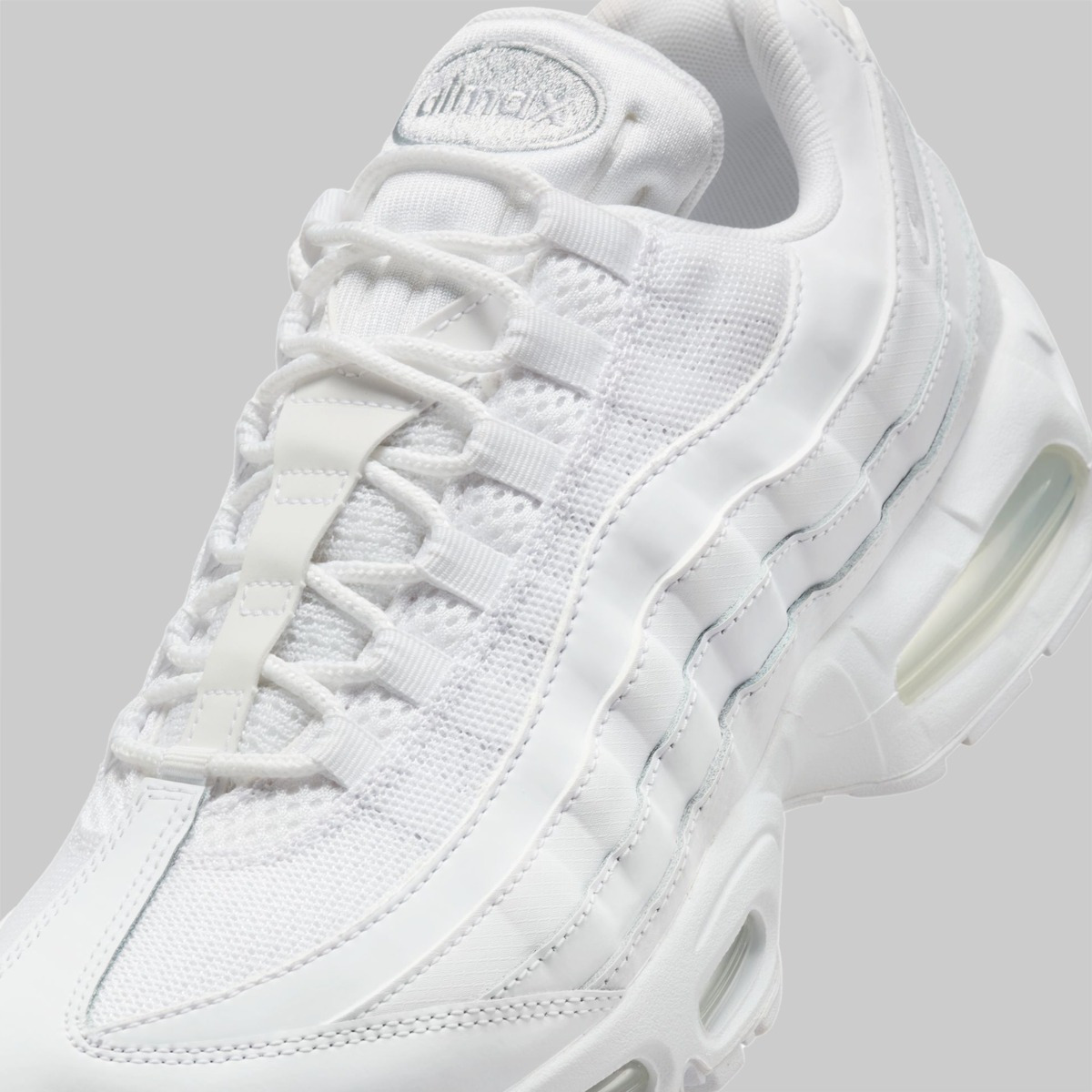 triple white airmax 95