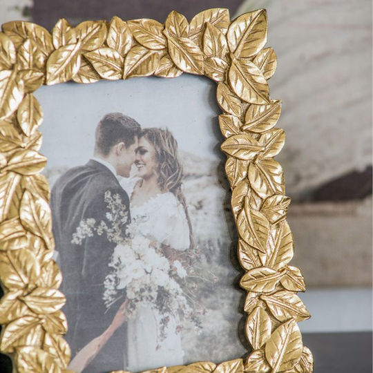 Artekko Plastic Photo Frame with Gold Frame