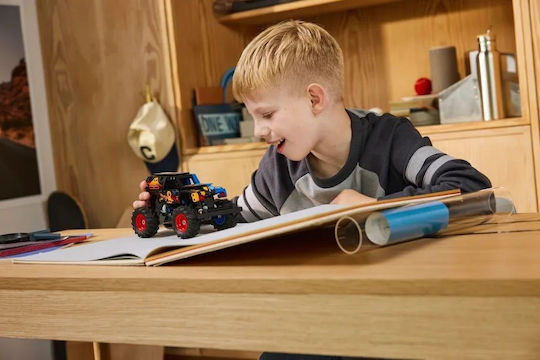 LEGO Lego Technik Monster Jam™ Grave Digger™ Feuer und Eis für 7+ Jahre 263 Stück