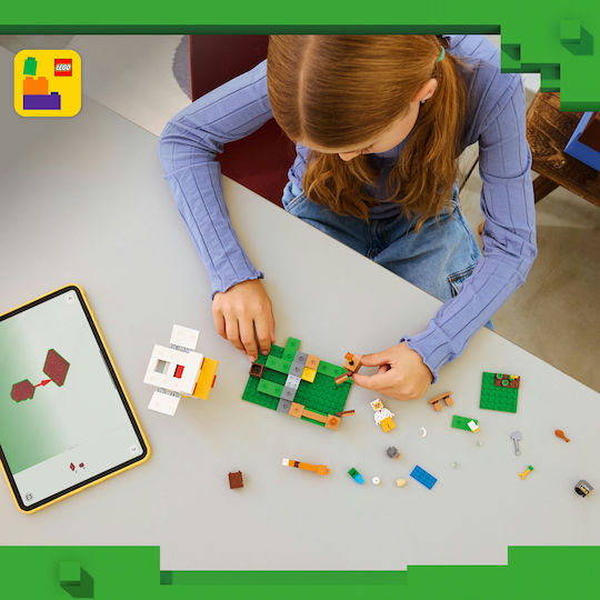LEGO Minecraft Chicken Farm for Ages 7+ 233 Pieces