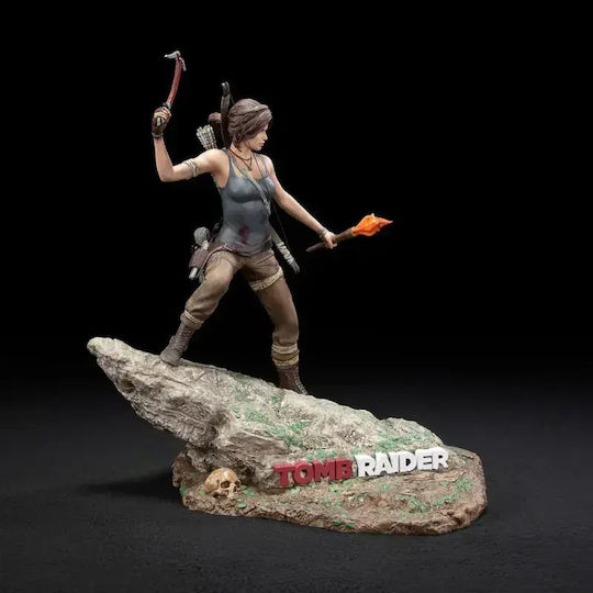 Dark Horse Comics Lara Croft Figure 27.94cm