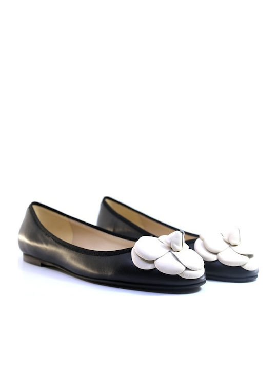 Lederne Damen Ballerinas in Schwarz Farbe