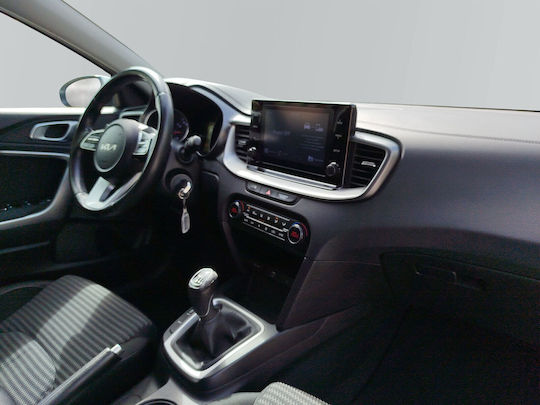 Kia XCeed - Ксийд 1.5T LX Optimum iMT 48V Хибрид MHEV '22