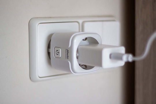 Alecto Смарт Wi-Fi Контакт Smart-plug10 16A 3680W Бял