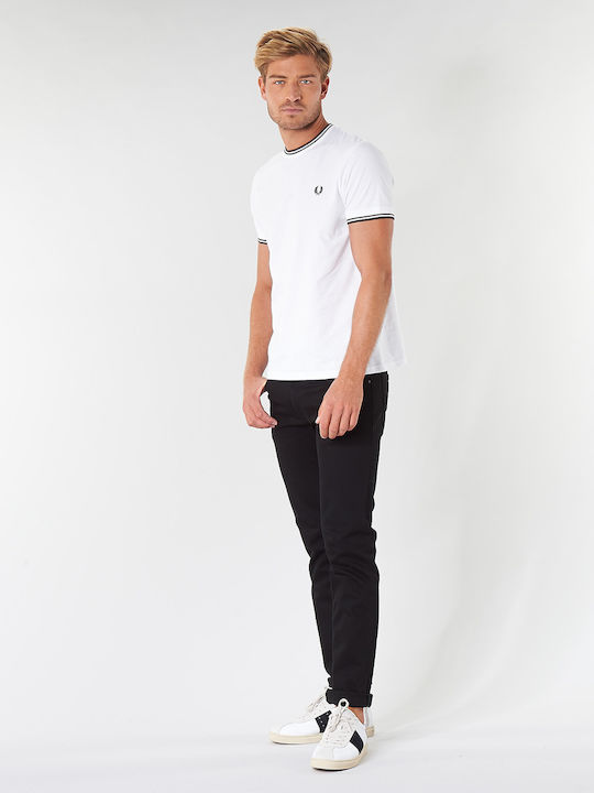 T-shirt White