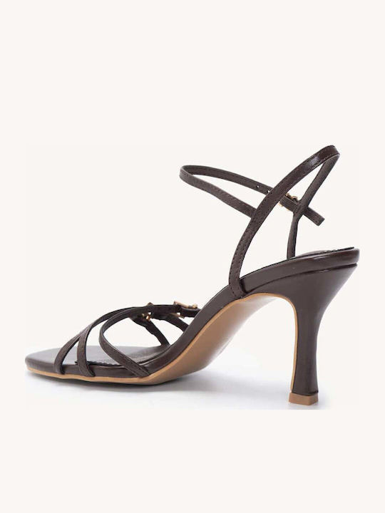 Braune Hohe Damen Sandalen Dekorative Metallische Elemente