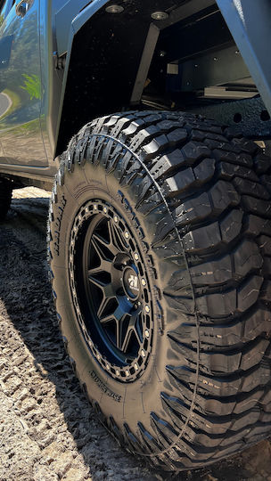 Radar 245/70R16 118E-Commerce-Website-Spezifikation M+S Sommerreifen Reifen für 4x4 / SUV Auto