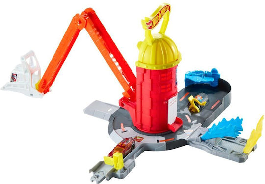 Hot Wheels City - Super Fire Station Track 1:64 Fire Truck For 4+ Years Old