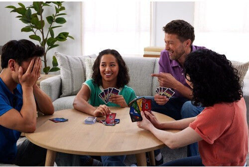 Настолна игра Uno Liars за 2-6 играчи 7+ години (EN) Mattel