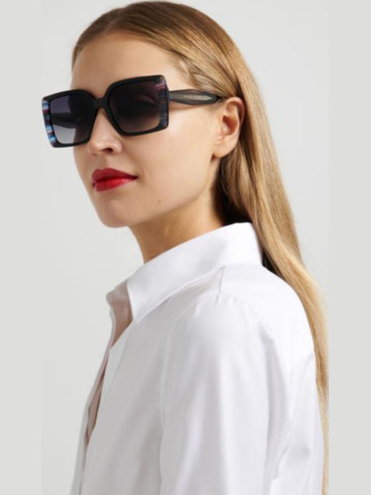 Carolina Herrera Unisex Sunglasses with Black Horn-Rimmed Frame and Grey Gradient Lenses HER 0391/S 807/9O
