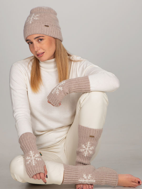 Beanie Beanie Knitted in Beige color