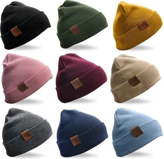 Beanie Beanie Knitted in Burgundy color