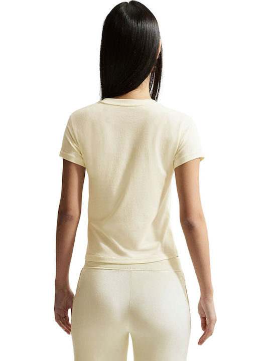 Nike Sportswear T-Shirt Coconut Milk