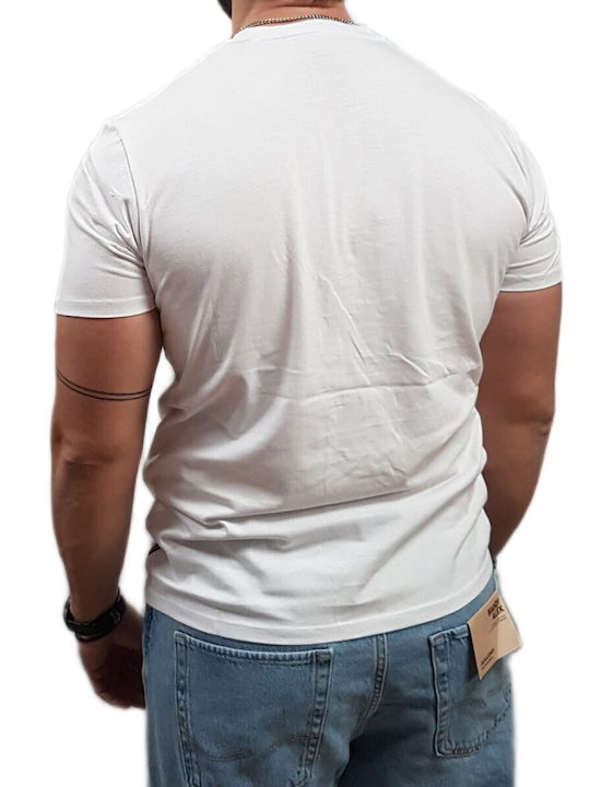 T-shirt White