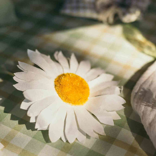 Decorative Artificial Flower Daisy Beauty Home