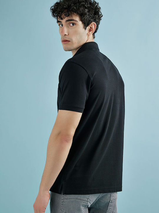 Guy Laroche